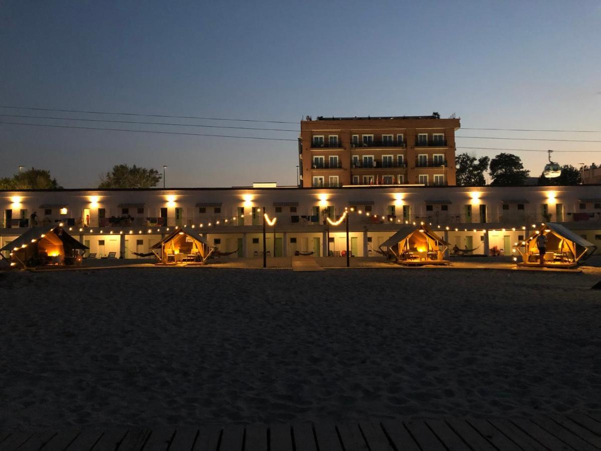Hostel Cazino Nord Rooms 马马亚 外观 照片