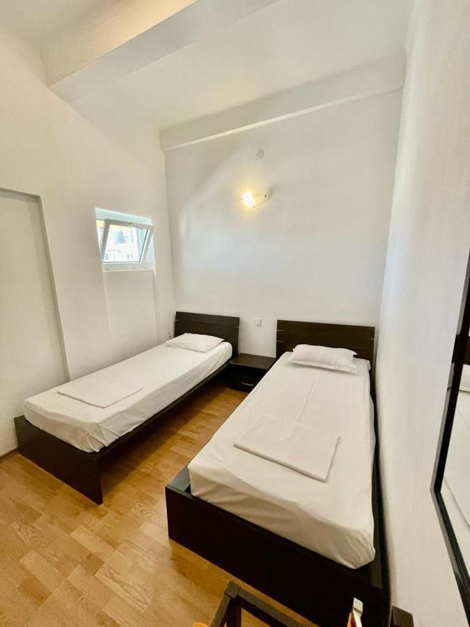Hostel Cazino Nord Rooms 马马亚 外观 照片