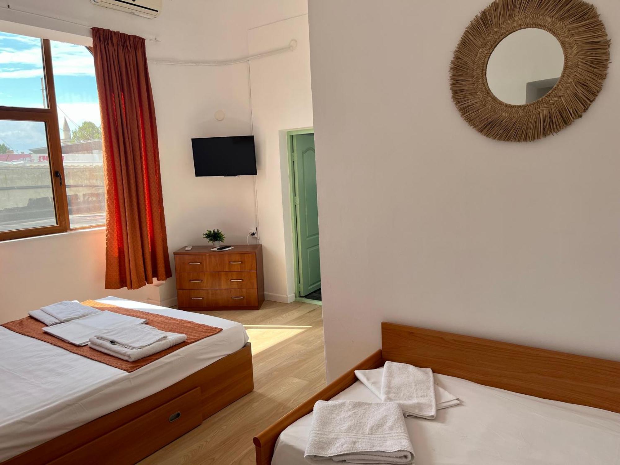 Hostel Cazino Nord Rooms 马马亚 外观 照片
